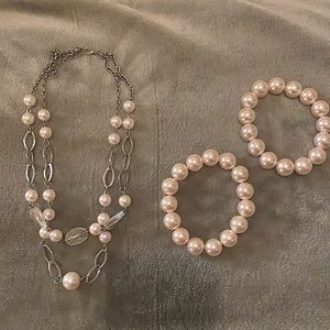 Pink Pearl & Silver Costume Necklace, Bracelet & Earrings Bundle!